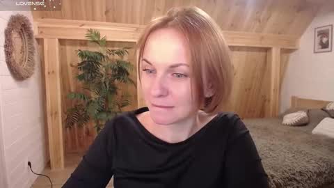 Snapshot of yummylilya chatting on 11/14/25, 06:06 Lillya online show from 11/14/25, 06:06