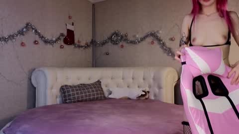 Snapshot of yummylisa chatting on 12/20/24, 09:00 Lisa online show from 12/20/24, 09:00