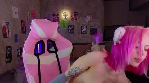 Lisa online show from 03/11/25, 01:37