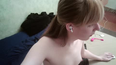 Yuna online show from 12/09/24, 04:58