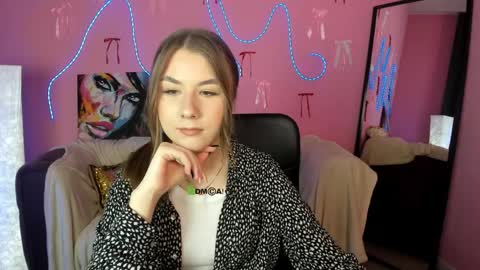 Snapshot of yuna_kim_ chatting on 04/06/26, 12:17 Yuna online show from 04/06/26, 12:17