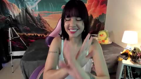 Yuna online show from 06/05/26, 04:02
