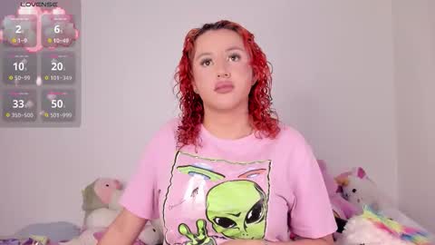 yunahott_ online show from 11/17/25, 04:40