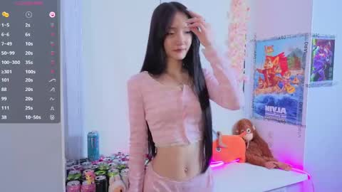 yung_leana online show from 05/14/26, 07:09