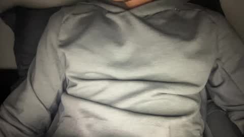 Snapshot of yungbull06 chatting on 10/07/25, 09:01 Yung Bull online show from 10/07/25, 09:01