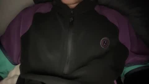 Snapshot of yungbull06 chatting on 02/03/26, 03:59 Yung Bull online show from 02/03/26, 03:59