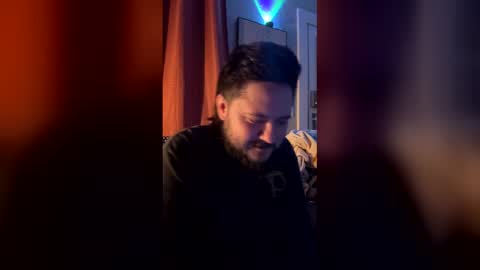 yungjj94 online show from 12/03/25, 06:32