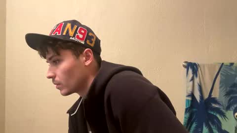 Snapshot of yungstudbev chatting on 01/10/25, 04:33 yungstudbev online show from 01/10/25, 04:33