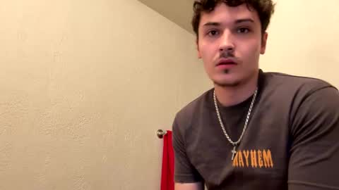 Snapshot of yungstudbev chatting on 10/14/25, 04:13 yungstudbev online show from 10/14/25, 04:13
