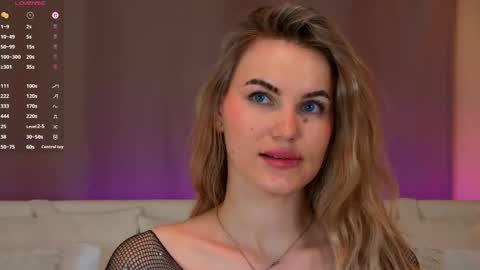 Tessa online show from 04/15/26, 07:58