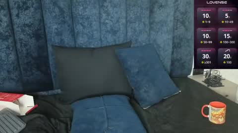 Snapshot of yunkeyc chatting on 05/25/26, 01:22 yunkeyc online show from 05/25/26, 01:22