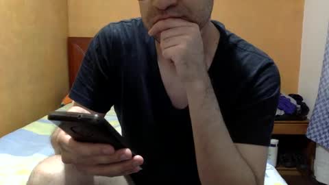 Snapshot of yuquiao chatting on 12/16/24, 02:25 yuquiao online show from 12/16/24, 02:25