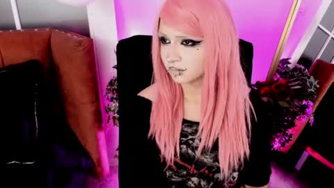 Yuri Kay online show from 06/24/26, 08:19