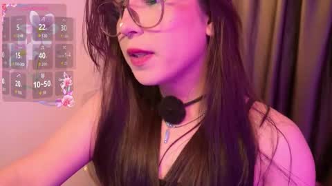 Snapshot of yuri_stars chatting on 03/15/26, 05:13 Yuri Stars online show from 03/15/26, 05:13