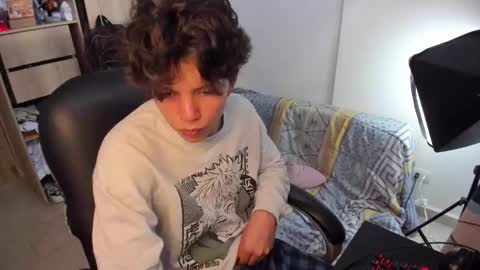 yurii_moody online show from 10/25/25, 07:08