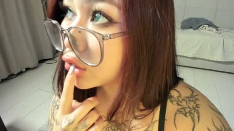 Snapshot of yurikomay chatting on 01/04/25, 10:13 Hi My name Yuriko online show from 01/04/25, 10:13