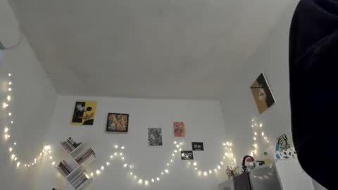 paola online show from 12/01/24, 06:30