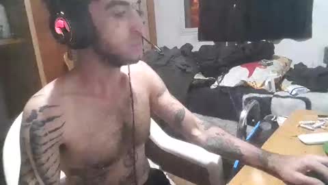 Yuumi online show from 10/22/25, 06:24