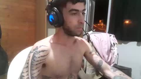 Yuumi online show from 11/10/25, 06:12