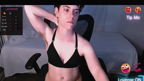 Yuyu online show from 10/10/25, 12:53