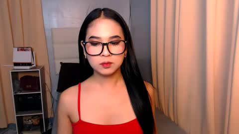 Snapshot of yvannasilva18 chatting on 03/09/25, 12:20 jai online show from 03/09/25, 12:20