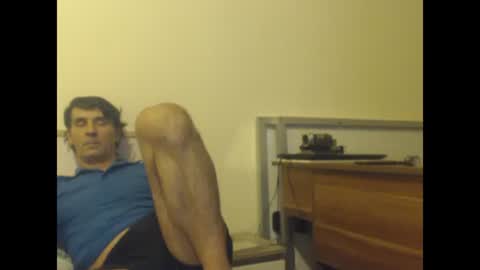 Snapshot of yvesstorm5 chatting on 12/13/24, 09:30 yvesstorm5 online show from 12/13/24, 09:30