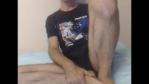 Snapshot of yvesstorm5 chatting on 10/24/25, 07:10 yvesstorm5 online show from 10/24/25, 07:10