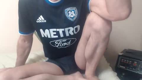 Snapshot of yvesstorm5 chatting on 02/07/26, 04:11 yvesstorm5 online show from 02/07/26, 04:11