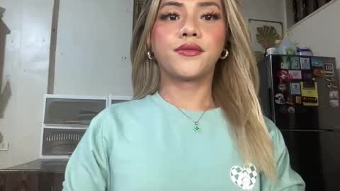 Snapshot of yvonne_guidotti chatting on 03/14/26, 08:14 Miss Cali online show from 03/14/26, 08:14