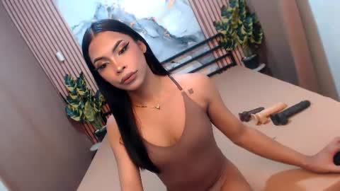 Snapshot of yvonnellvs chatting on 07/04/26, 06:58 yvonnellvs online show from 07/04/26, 06:58