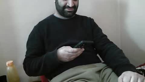 Snapshot of yxxtxxdentyk chatting on 02/02/26, 06:12 Bi BearXXX online show from 02/02/26, 06:12