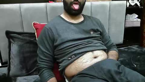 Snapshot of yxxtxxdentyk chatting on 03/05/26, 06:04 Bi BearXXX online show from 03/05/26, 06:04