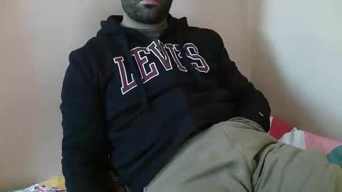 Snapshot of yxxtxxdentyk chatting on 03/24/26, 04:39 Bi BearXXX online show from 03/24/26, 04:39