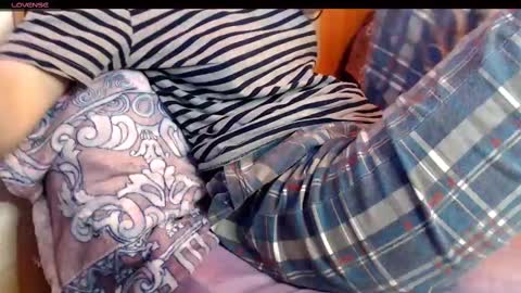 Snapshot of yzza_suave chatting on 02/21/25, 10:04 yzza_suave online show from 02/21/25, 10:04