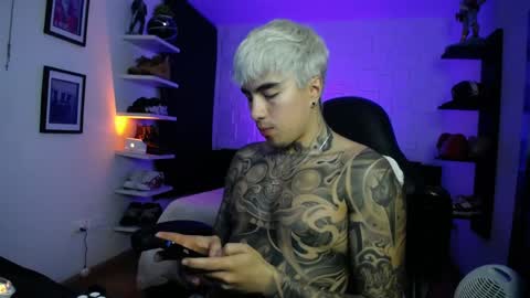 zac_muller1 online show from 06/05/26, 04:52