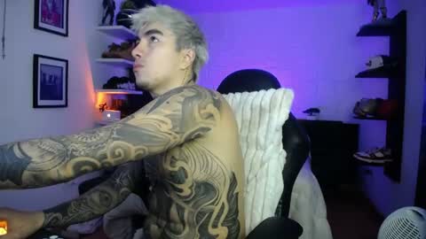 zac_muller1 online show from 06/14/26, 03:08
