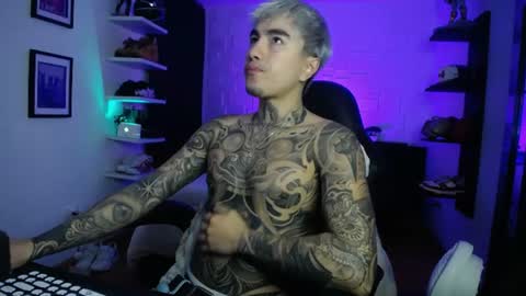 zac_muller1 online show from 06/18/26, 06:57