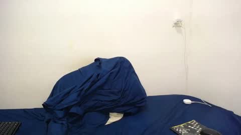 Snapshot of zach__gillmour chatting on 03/08/26, 09:29 jesus online show from 03/08/26, 09:29