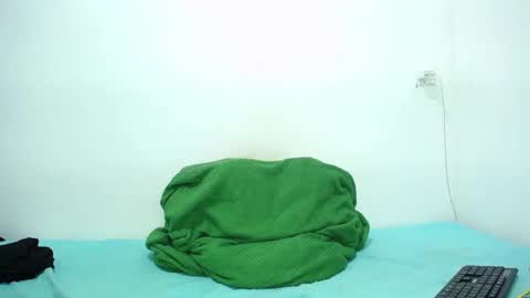 Snapshot of zach__gillmour chatting on 03/18/26, 04:59 jesus online show from 03/18/26, 04:59