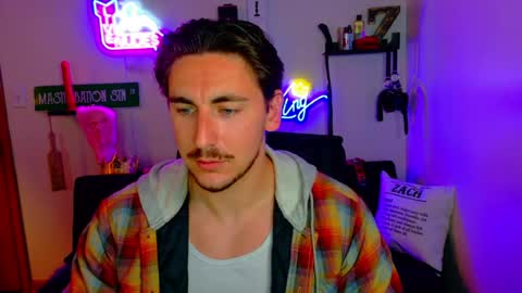 Zach Rhyder online show from 05/12/26, 02:19