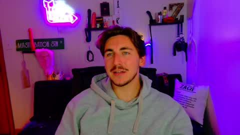 Zach Rhyder online show from 05/13/26, 02:09