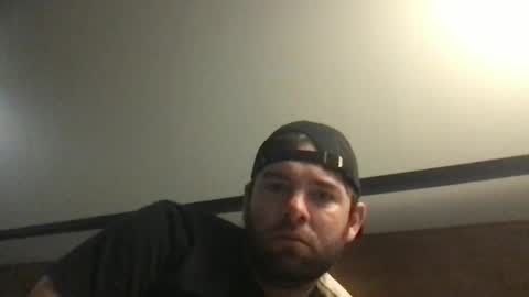 Snapshot of zachbromine chatting on 05/14/26, 05:03 First time online show from 05/14/26, 05:03