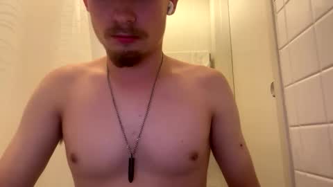 Snapshot of zachmcw25 chatting on 11/04/25, 05:17 zachmcw25 online show from 11/04/25, 05:17