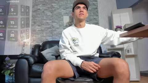 Snapshot of zack_joness10 chatting on 06/02/26, 05:20 zack_joness10 online show from 06/02/26, 05:20
