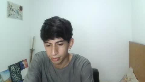 Snapshot of zack_kingg chatting on 10/29/25, 12:51 Zack King online show from 10/29/25, 12:51