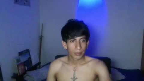 Snapshot of zack_kingg chatting on 11/05/25, 02:44 Zack King online show from 11/05/25, 02:44