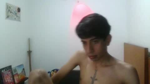 Snapshot of zack_kingg chatting on 11/13/25, 02:49 Zack King online show from 11/13/25, 02:49