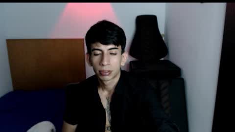 Snapshot of zack_kingg chatting on 02/25/26, 09:24 Zack King online show from 02/25/26, 09:24