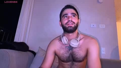 zack_sullivan22 online show from 05/15/26, 11:56