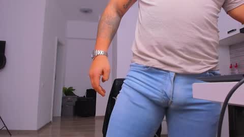 Snapshot of zackconnorsx chatting on 11/27/25, 08:55 Zack online show from 11/27/25, 08:55